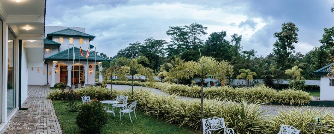 Lakegala Resort Matale Exteriör bild
