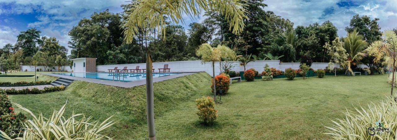 Lakegala Resort Matale Exteriör bild