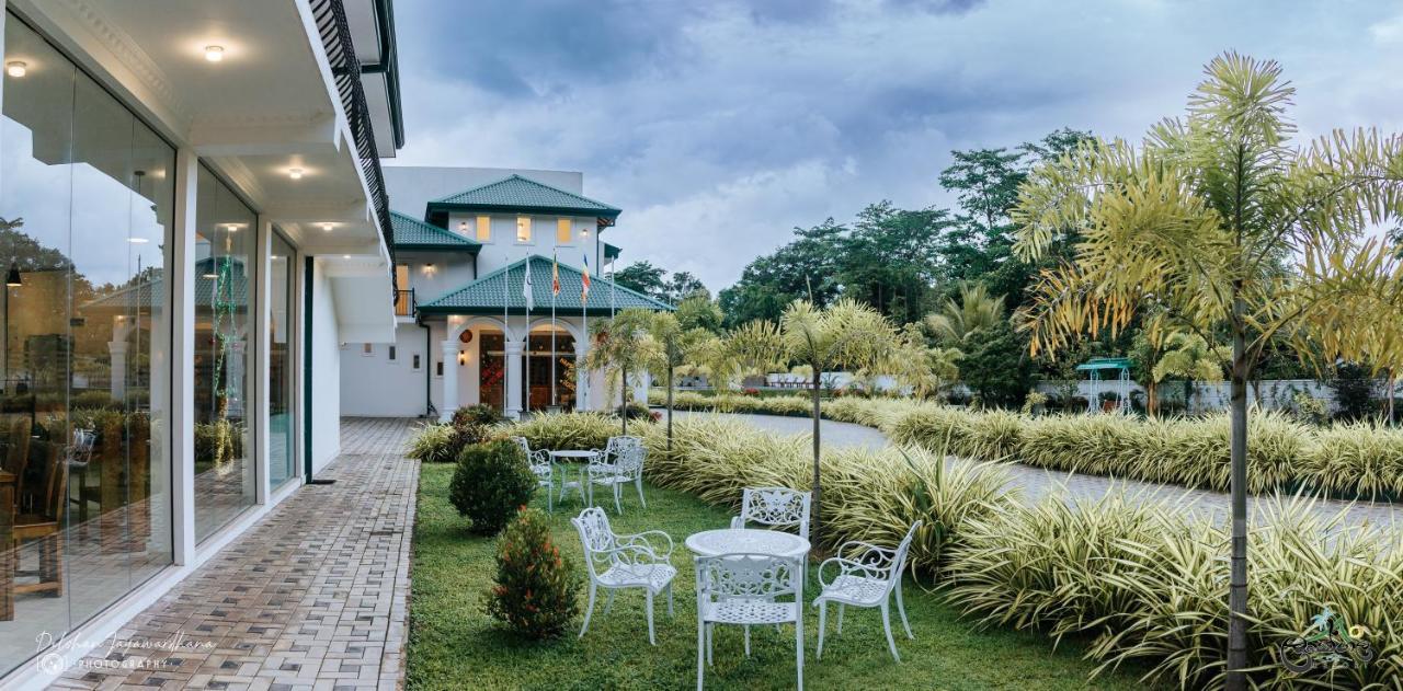 Lakegala Resort Matale Exteriör bild