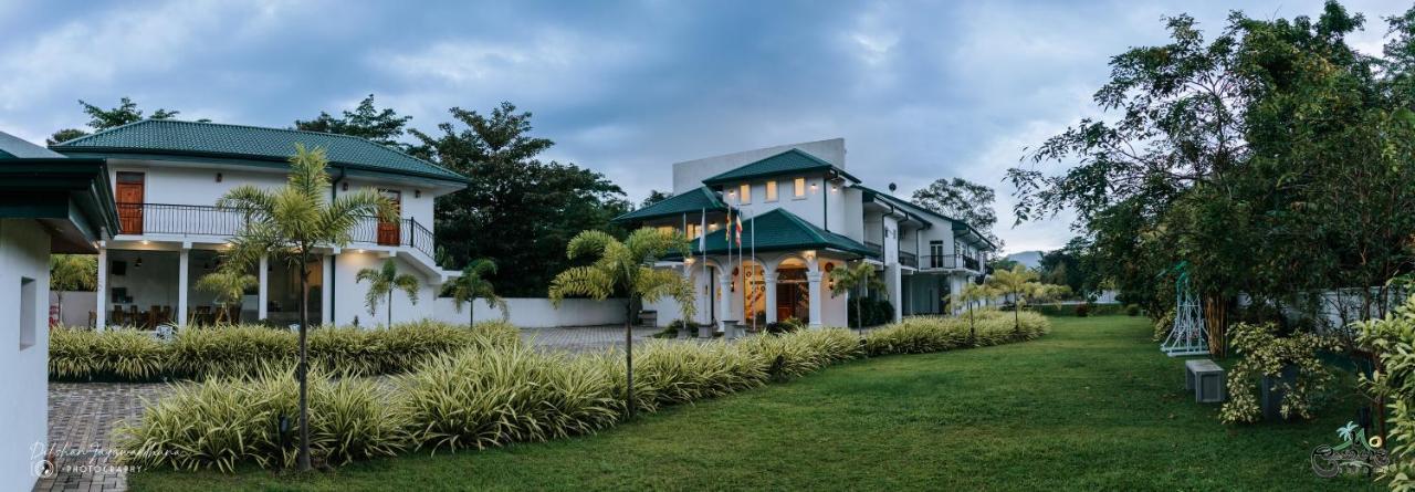 Lakegala Resort Matale Exteriör bild